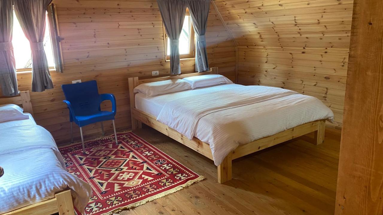 Bujtina Leke Gerla Hotel Theth Exterior photo